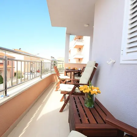 Apartament Ela