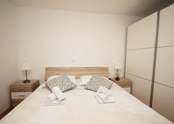 Apartament Ela