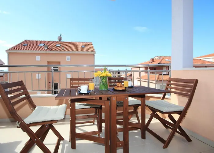 Apartament Ela *